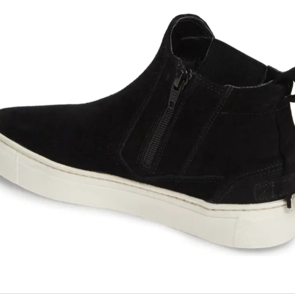 The FLEXX Sneak Peak Bootie - Picture 2 of 4